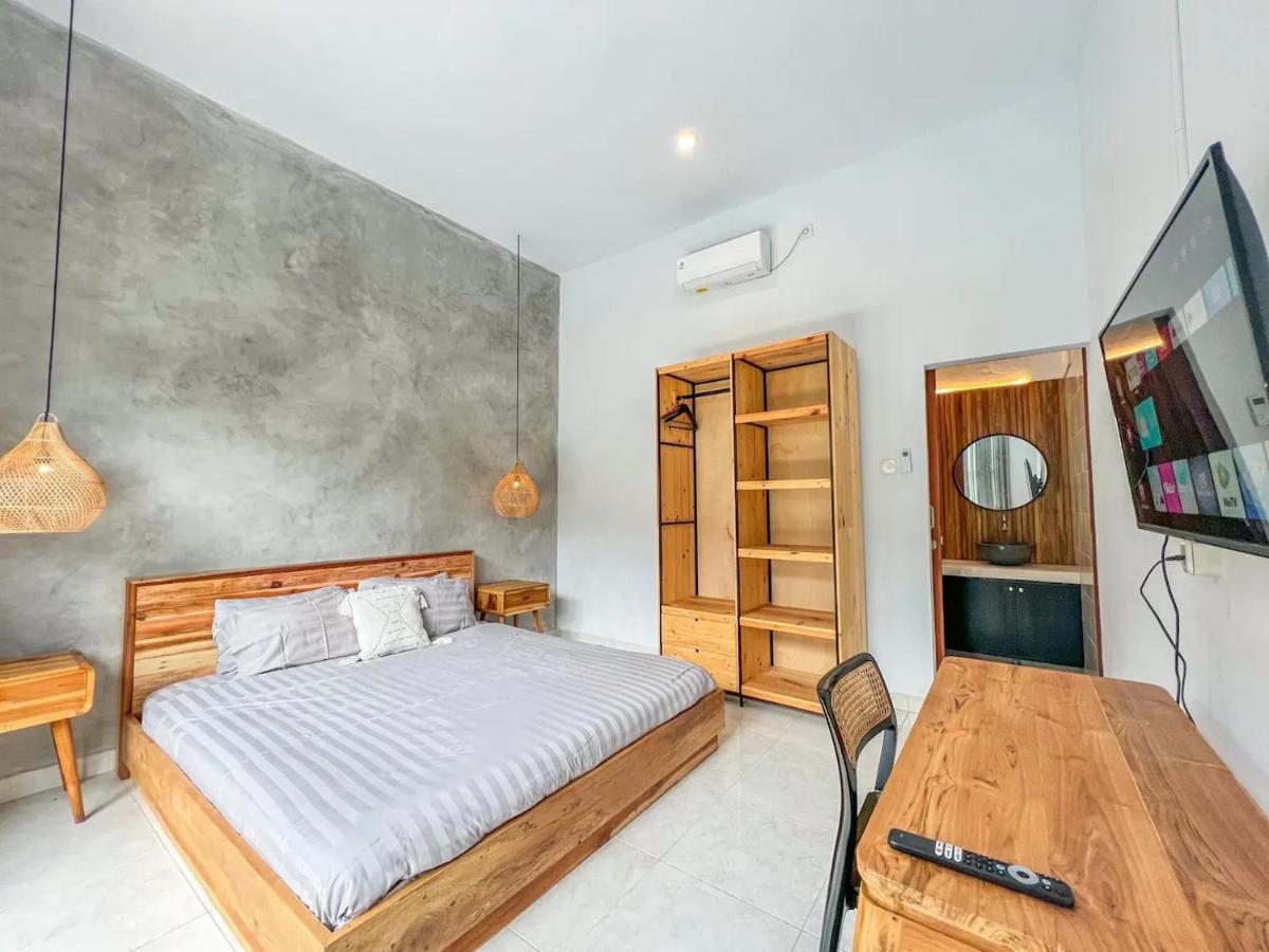 Island Boy Guest House Canggu Buitenkant foto
