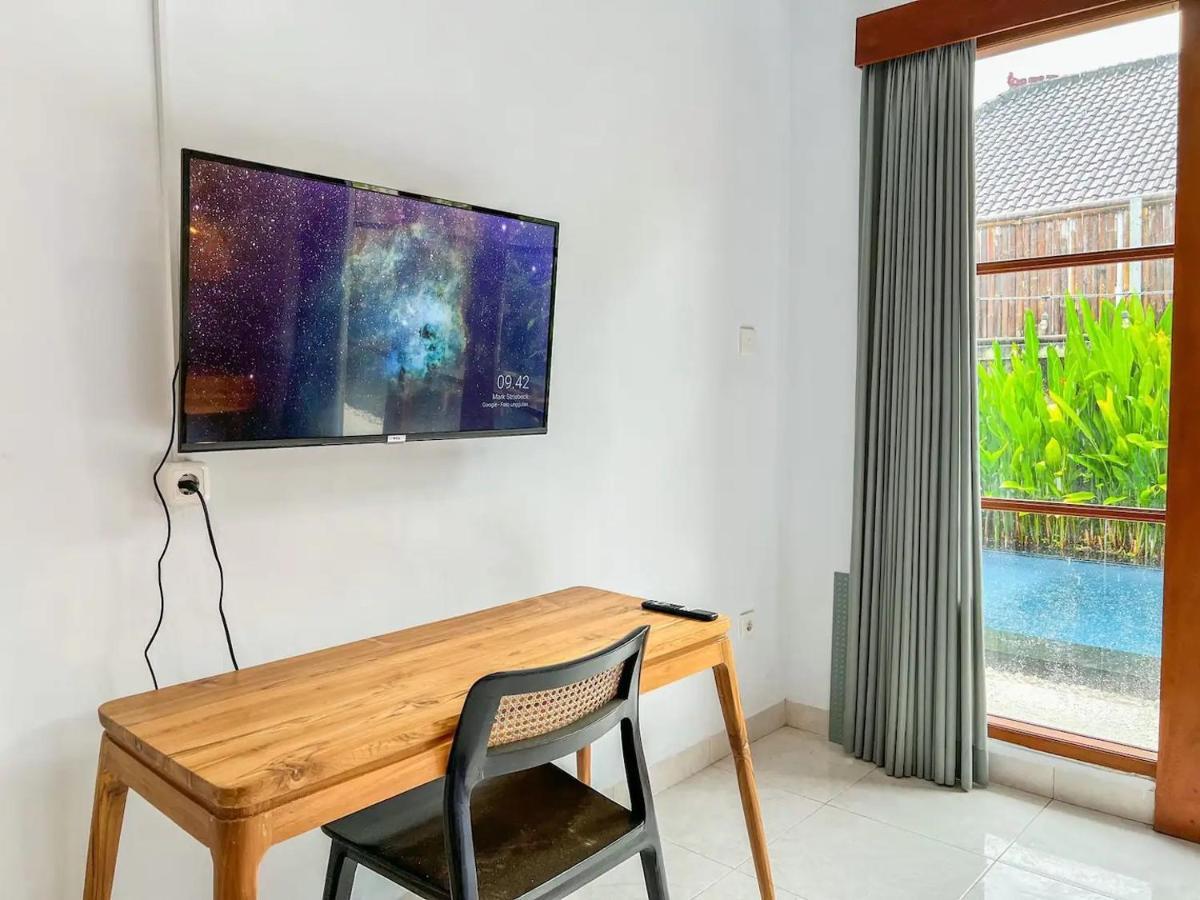 Island Boy Guest House Canggu Buitenkant foto